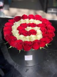 G Harfli Kırmızı Gül Kutusu