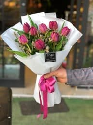 Pembe Lale Buketi