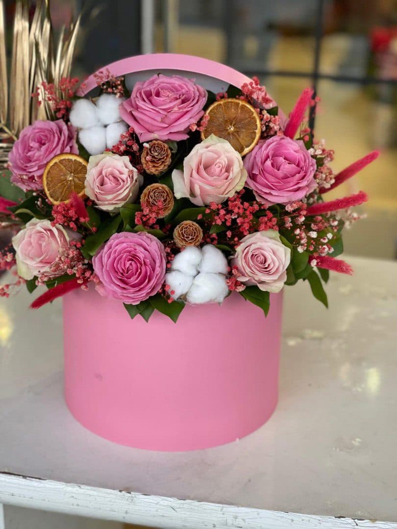 Pembe Kutulu Karışık Gül Buketi